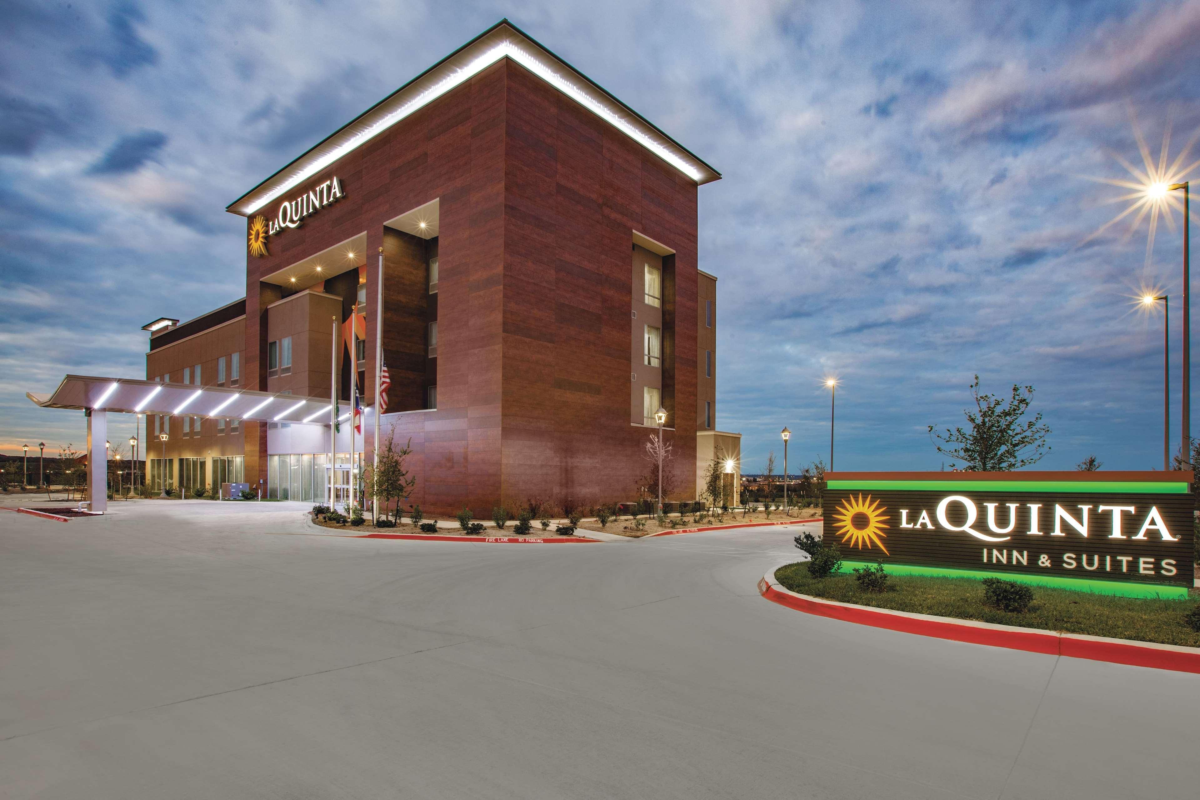 Hotel La Quinta By Wyndham San Marcos Outlet Mall Zewnętrze zdjęcie